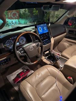 تويوتا لاندكروزر